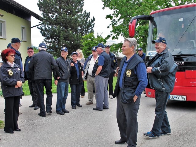 prihod udeležencev na prireditveni prostor