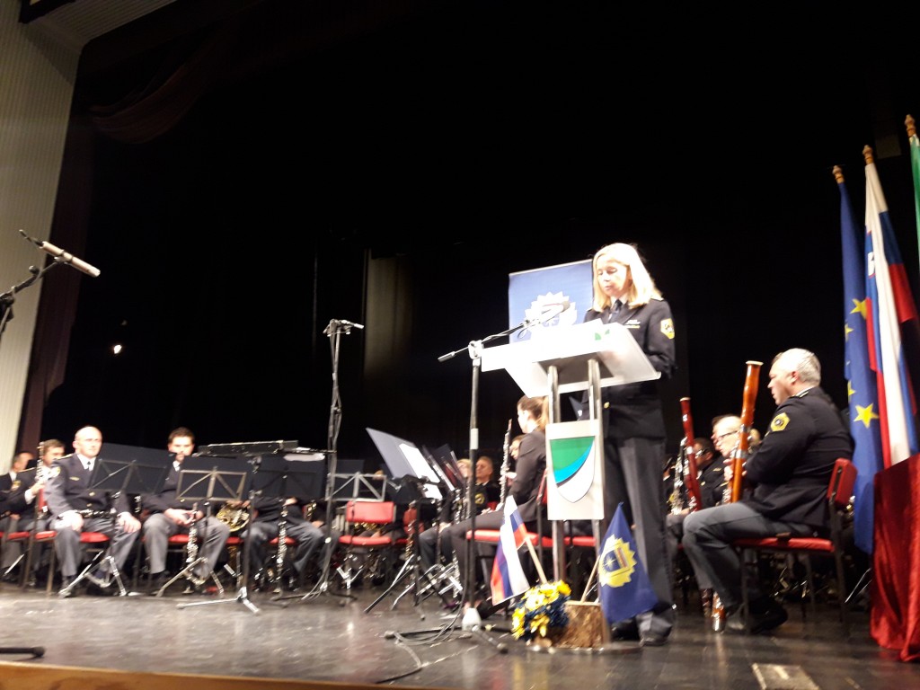 slavnostna govornica, vršilka dolžnosti generalnega direktorja policije, mag. Tatjana Bobnar