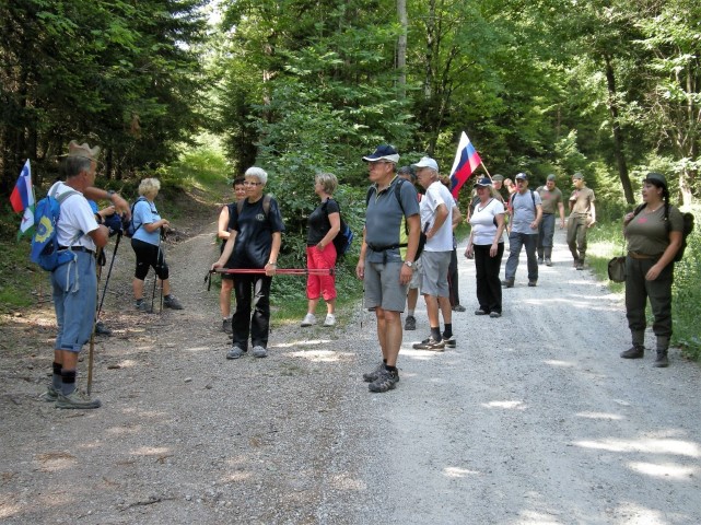 zbiranje za skupen prihod na prireditveni prostor