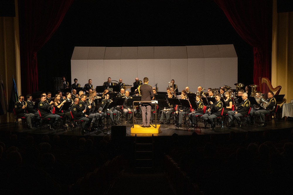 Slovesnost s koncertom Policijskega orkestra v Trbovljah