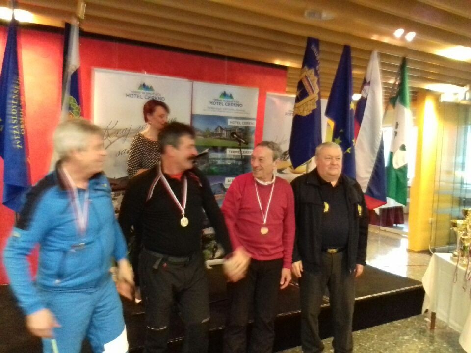Jože drugi, Igor tretji