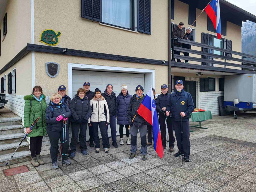 Pohod od hranitelja do hranitelja orožja v 2025