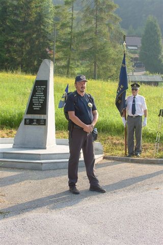 Pozdrav prisotnim pri spominskem obeležju na Partizanski cesti na Dolu